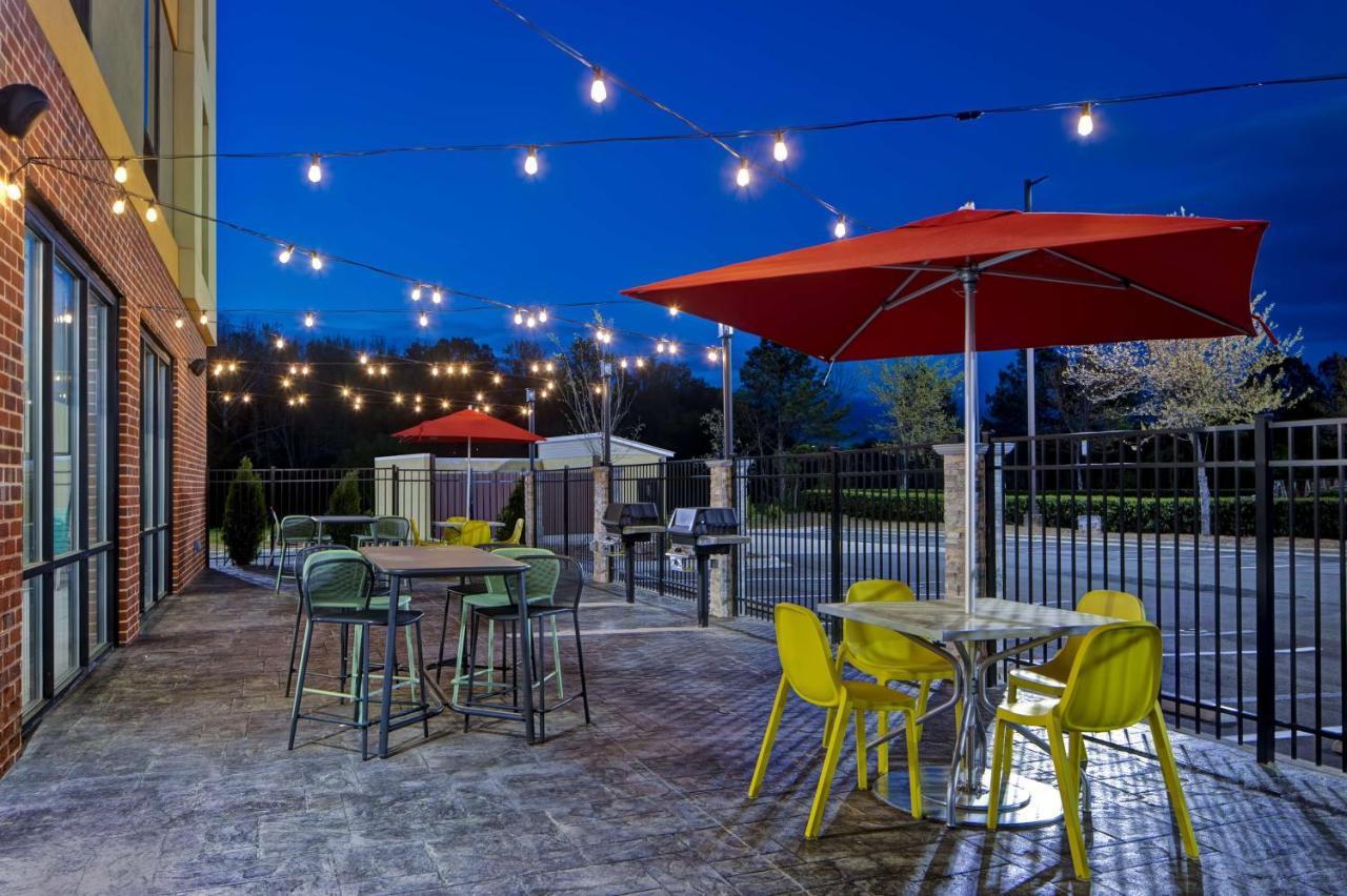 Hotel Home2 By Hilton Charlotte Northlake