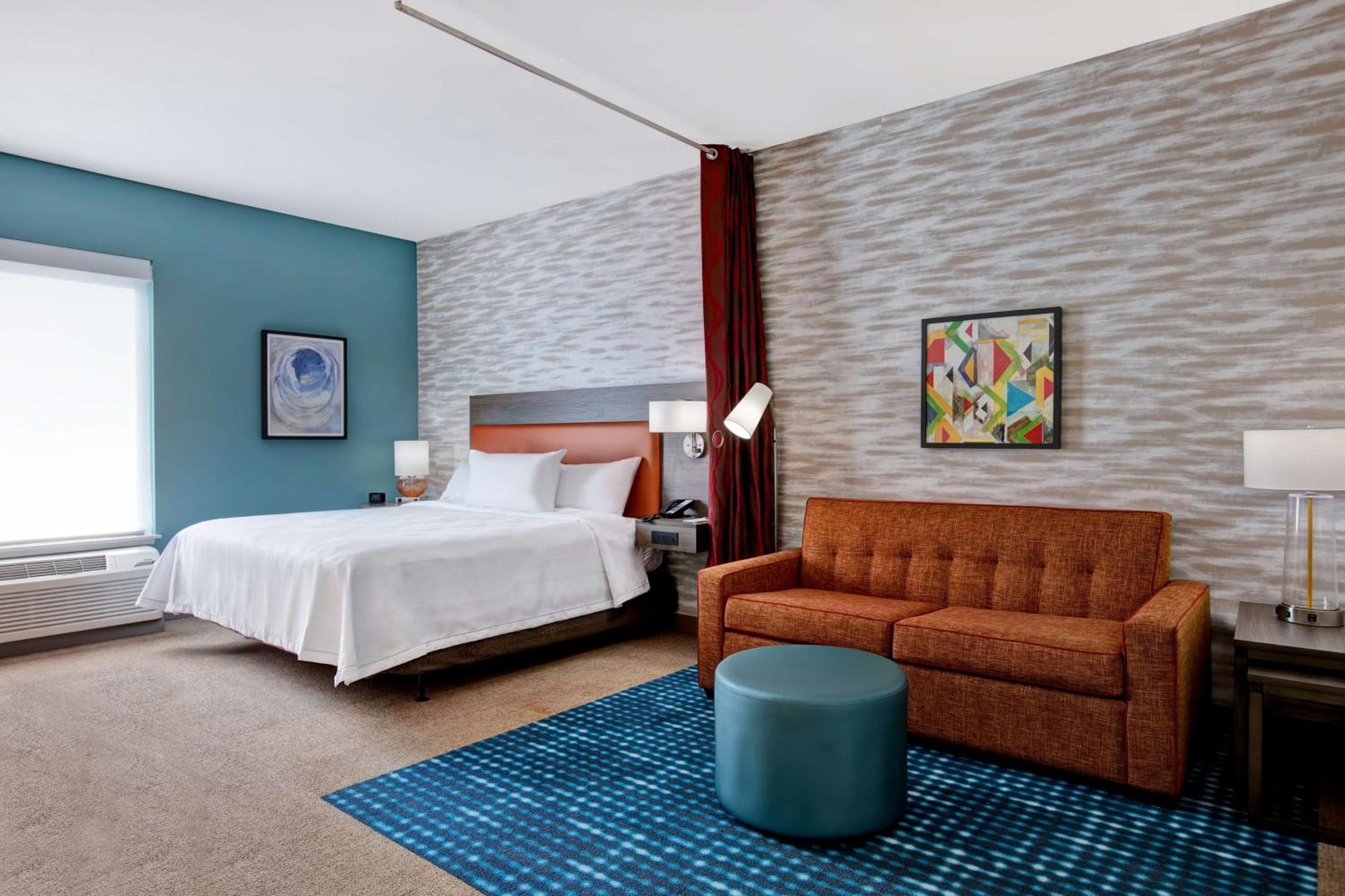 Home2 By Hilton Charlotte Northlake Hotel