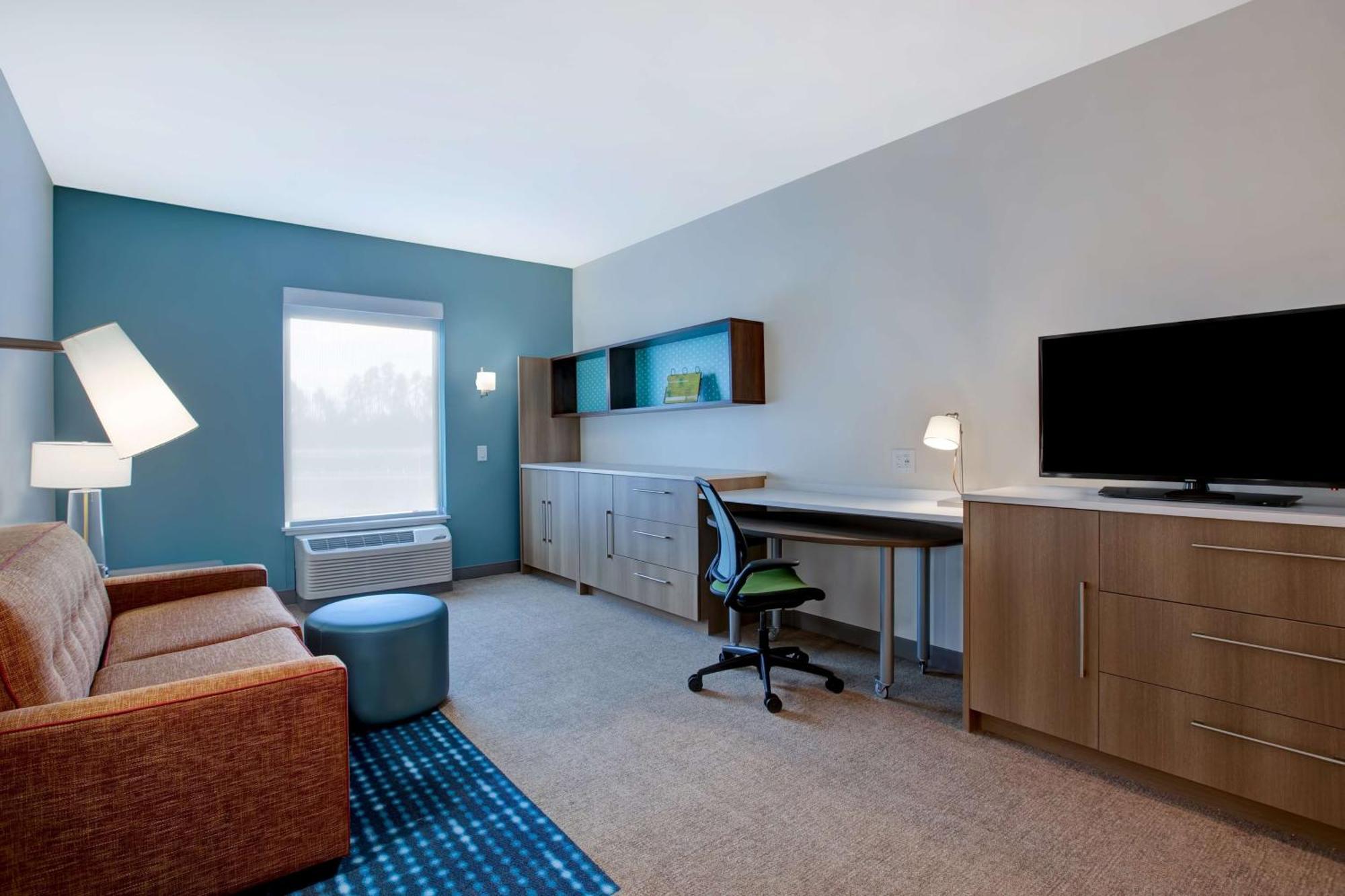 Home2 By Hilton Charlotte Northlake 3*