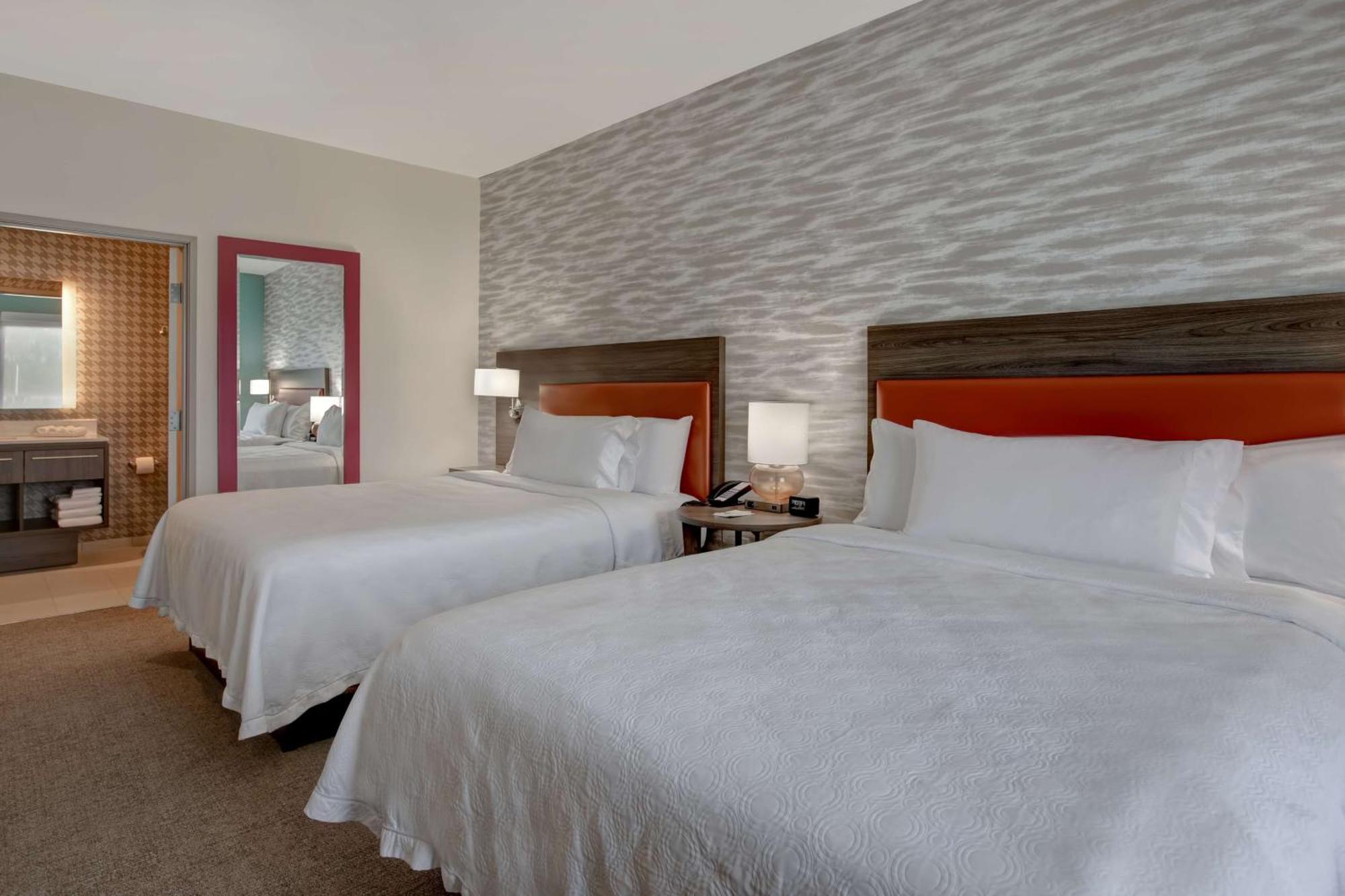 Hotel Home2 By Hilton Charlotte Northlake