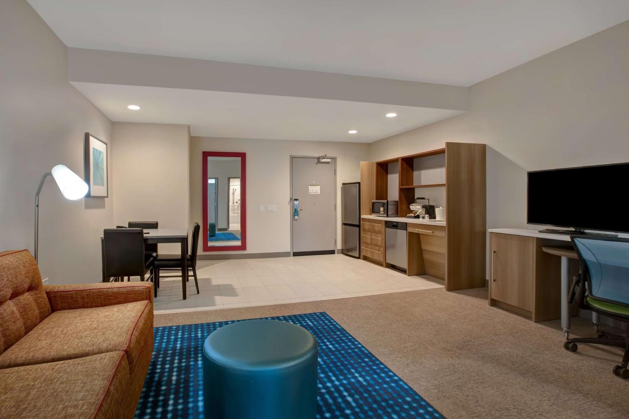 Hotel Home2 By Hilton Charlotte Northlake Huntersville